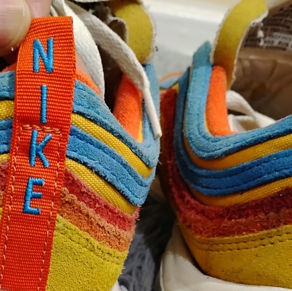 Nike Air Max 97 SE Running Club Men Size 10.5 Pollen Orange Sneakers DH1085-700 - Picture 10 of 13